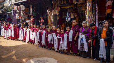 1 1 22 366x205 - Katmandu, ach to Ty!