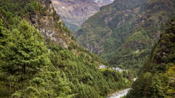 1 38 3 344x193 - Trasą trzech przełęczy - Nepal