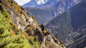 1 49 4 344x193 - Trasą trzech przełęczy - Nepal