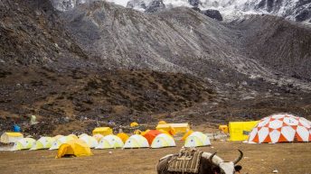 1 64 2 344x193 - Trasą trzech przełęczy - Nepal