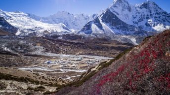 1 70 2 344x193 - Trasą trzech przełęczy - Nepal