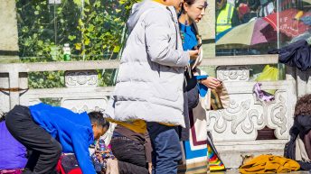 12 27 344x193 - Tybet - buddyjska strefa kontrolowana