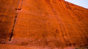 28 11 344x193 - Miliardy much nie mogą się mylić - Uluru