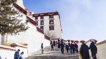 4 33 344x193 - Tybet - buddyjska strefa kontrolowana