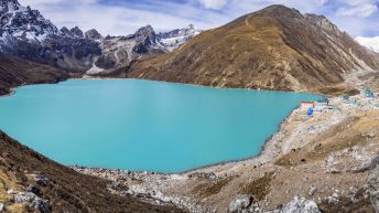 45 14 344x193 - Trasą trzech przełęczy - Nepal