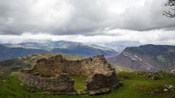 Chiclayo Chachapoyas Amazonia 30 344x193 - Dzika P&oacute;łnoc Peru