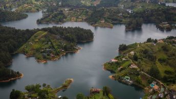 Medellin 11 14.09 14 344x193 - Szlakiem Escobara w Medellin