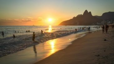rio de janeiro film 366x205 - Rio de Janeiro - wideo